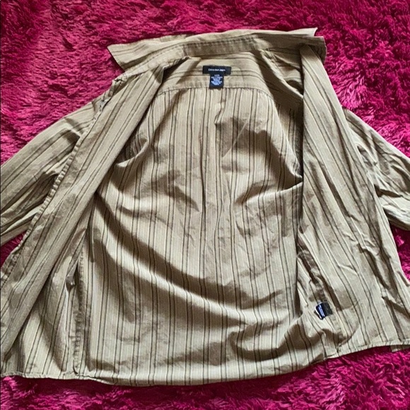 Calvin Klein Jeans olive green button down shirt - Picture 9 of 9